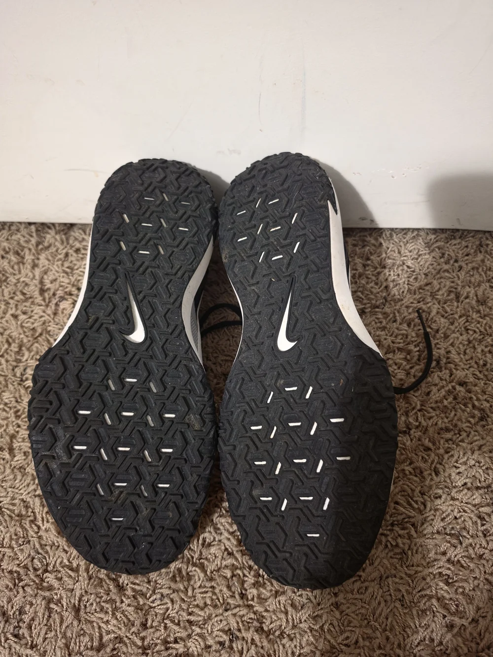 Nike Men's Black and Grey TR3